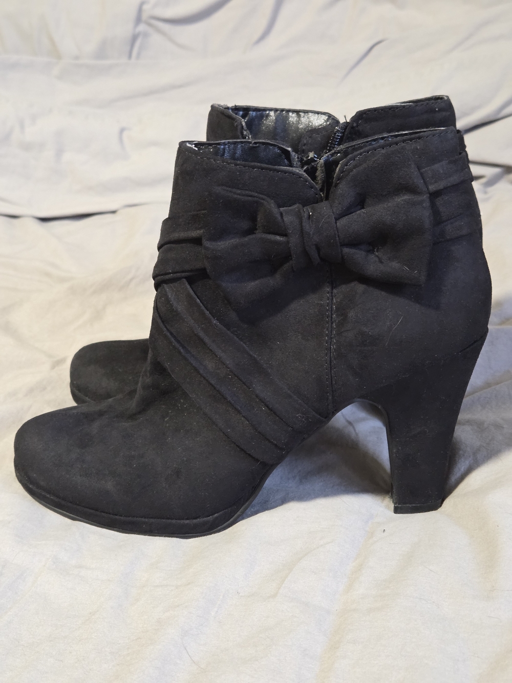 Rampage Black Suede Bow Ankle Booties